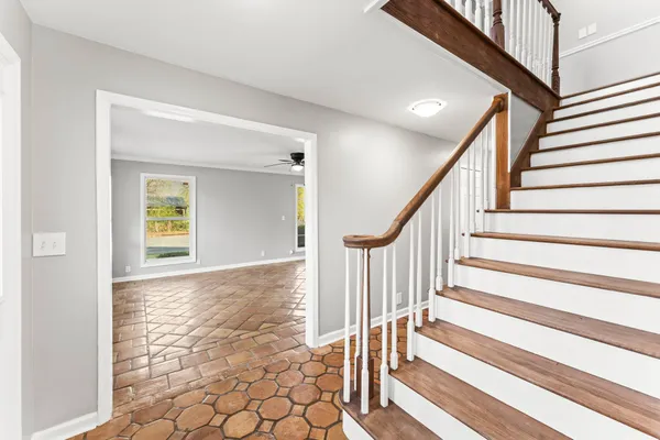8266 Sewanee Highway, Cowan, TN 37318
