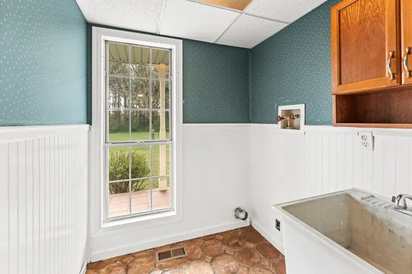8266 Sewanee Highway, Cowan, TN 37318