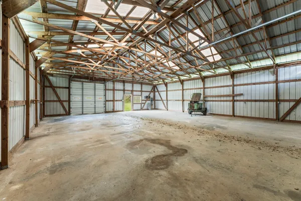 8266 Sewanee Highway, Cowan, TN 37318