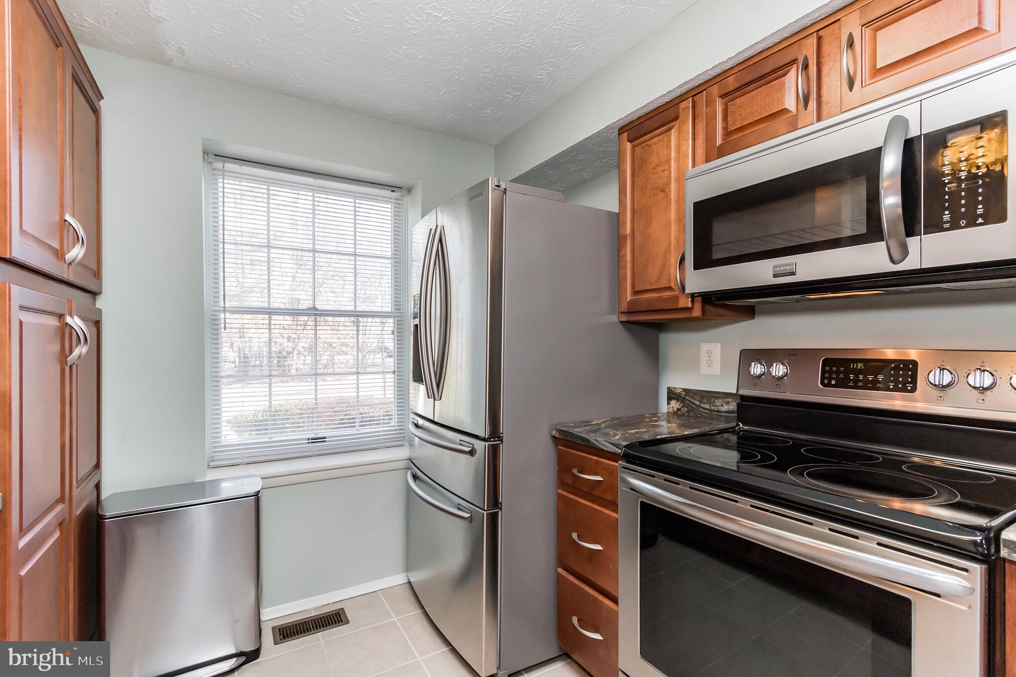 8314 Windfall Road Springfield, VA 22153 - Photo 4 of 24 Gallery Image 4
