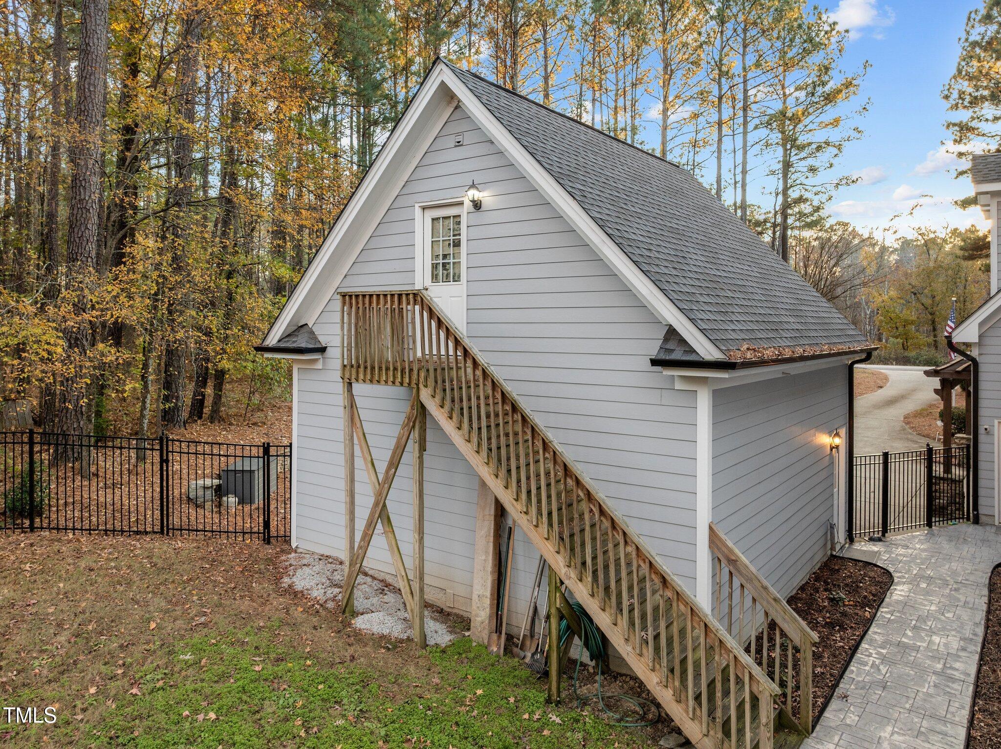 7210 Roberts Road Cary, NC 27519 - Photo 43 of 53 44