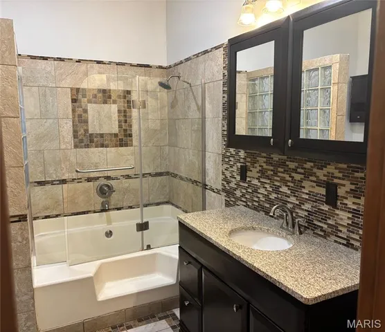 $275,000 | 20 Hilldale Drive, Belleville, IL 62223