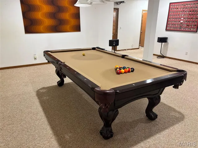 $275,000 | 20 Hilldale Drive, Belleville, IL 62223