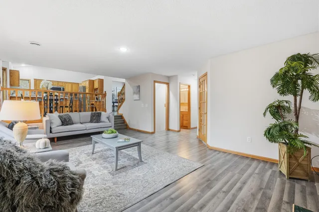 $458,888 | 14872 Oakwood Place, Savage, MN 55378