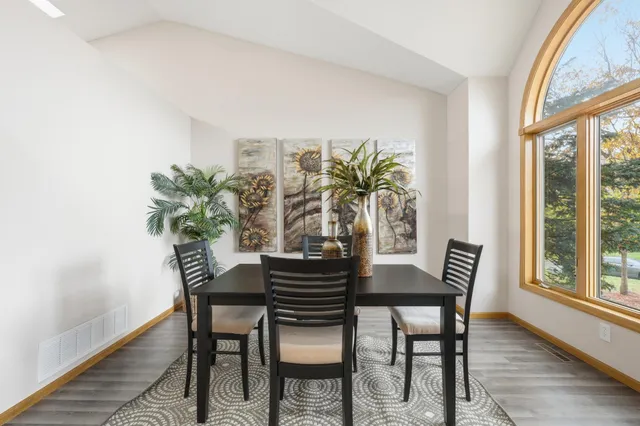 $458,888 | 14872 Oakwood Place, Savage, MN 55378