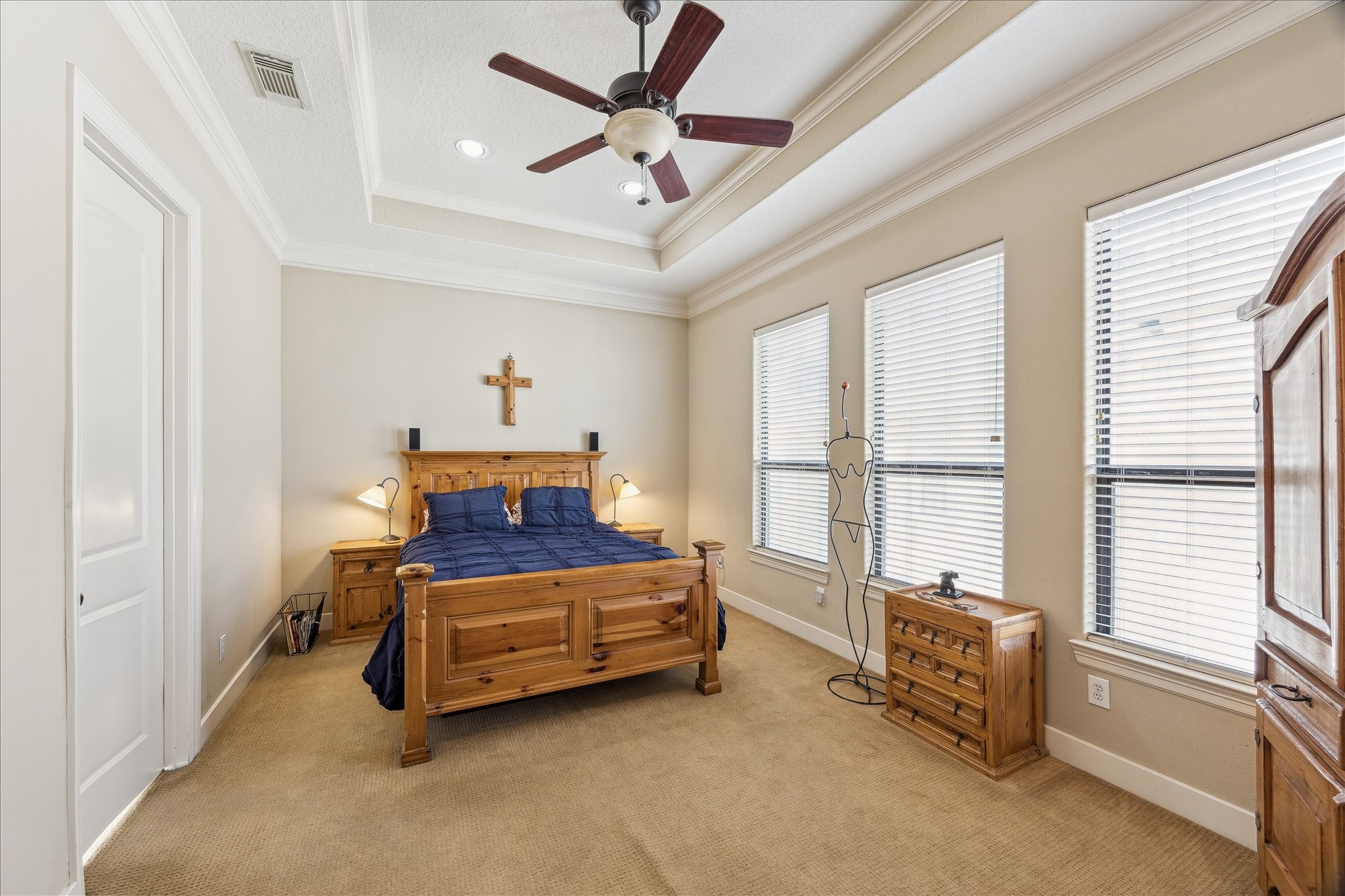6311 Hamman Street, Unit A Houston, TX 77007 - Photo 14 of 30 a bedroom with furniture and a window