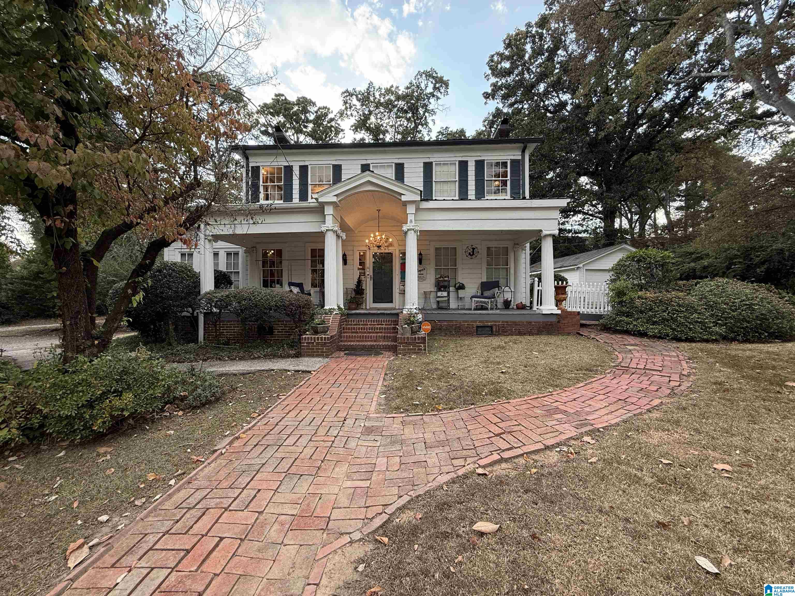 129 Forest Road Bessemer, AL 35023 - Photo 1 of 91