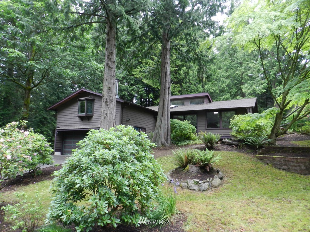 4105 Ridgewood Avenue Bellingham, WA 98229 - Photo 1 of 15 Gallery Image 1