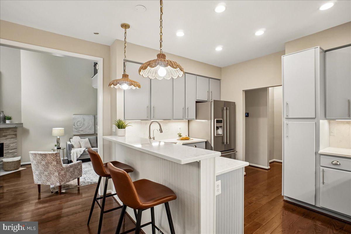 11410 Hollow Timber Way Reston, VA 20194 - Photo 12 of 46 Gallery Image 12