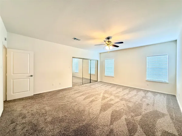 $136,822 | 17497 Red Oak Drive, Unit 7497, Houston, TX 77090