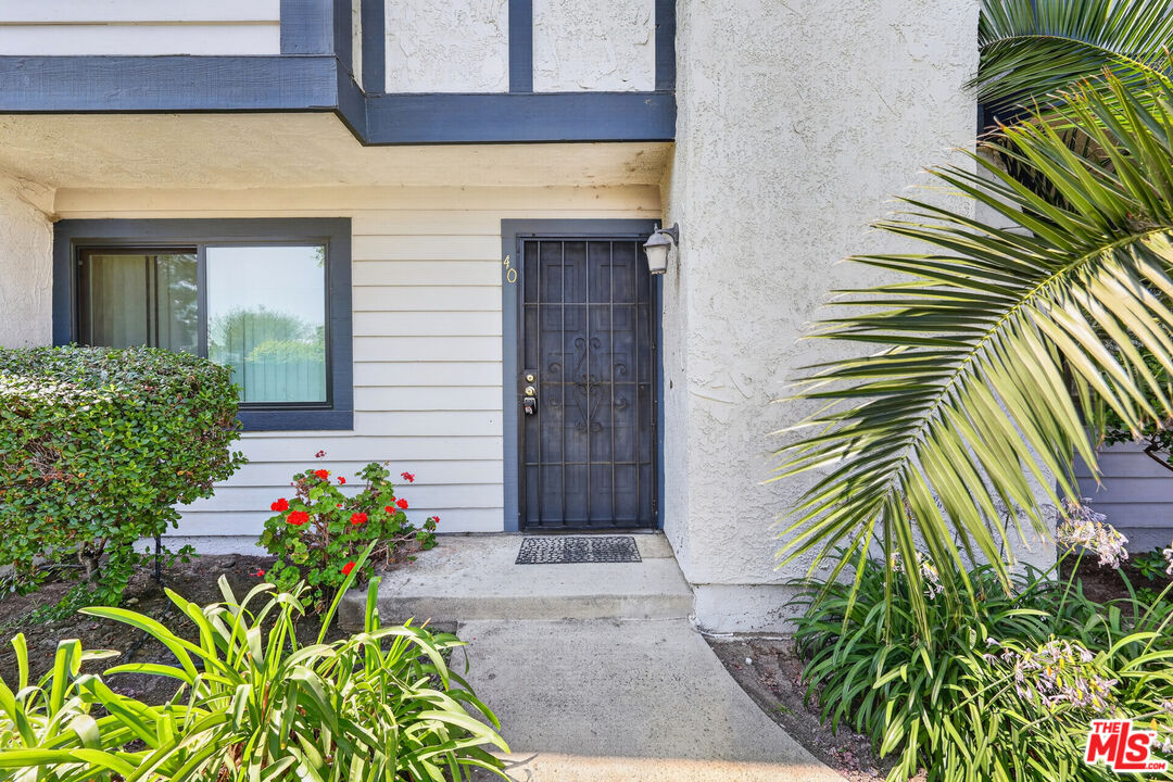 19221 Sherman Way, Unit 40 Reseda, CA 91335 - Photo 3 of 39
