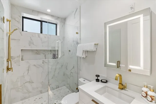 $3,800 | 1515 Tahiti Avenue, Unit B, Laguna Beach, CA 92651