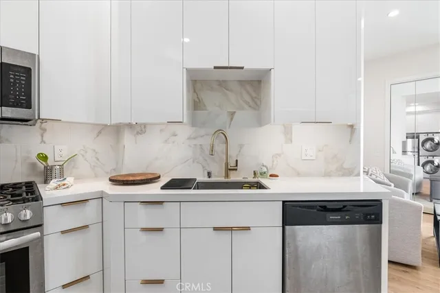 $3,800 | 1515 Tahiti Avenue, Unit B, Laguna Beach, CA 92651