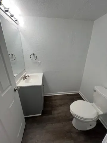 $2,400 | 436 South Washington Street, Ypsilanti, MI 48197