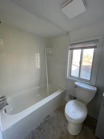 $2,400 | 436 South Washington Street, Ypsilanti, MI 48197