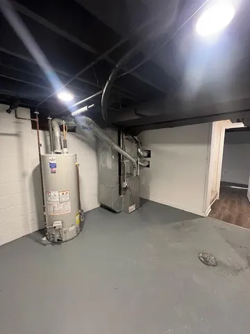 $2,400 | 436 South Washington Street, Ypsilanti, MI 48197