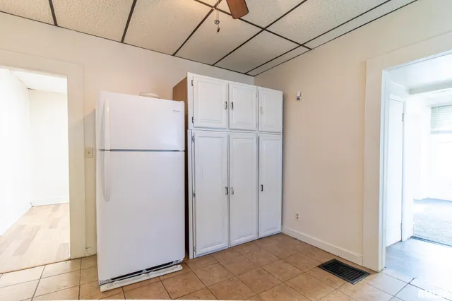 $54,900 | 407 West Martin Street, Abingdon, IL 61410