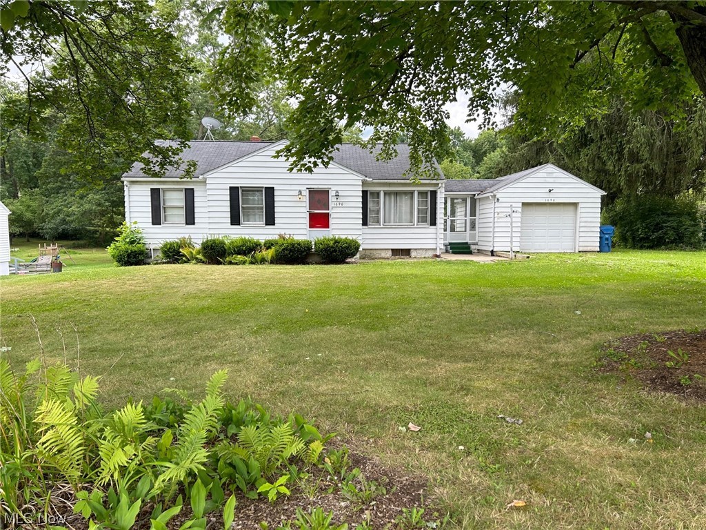 1690 Far View Road Akron, OH 44312 - Photo 17 of 17