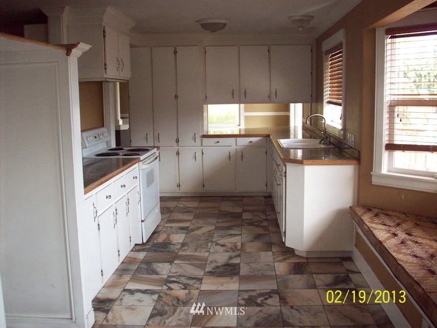 12340 Morris Road Southeast Yelm, WA 98597 - Photo 4 of 15 Gallery Image 4