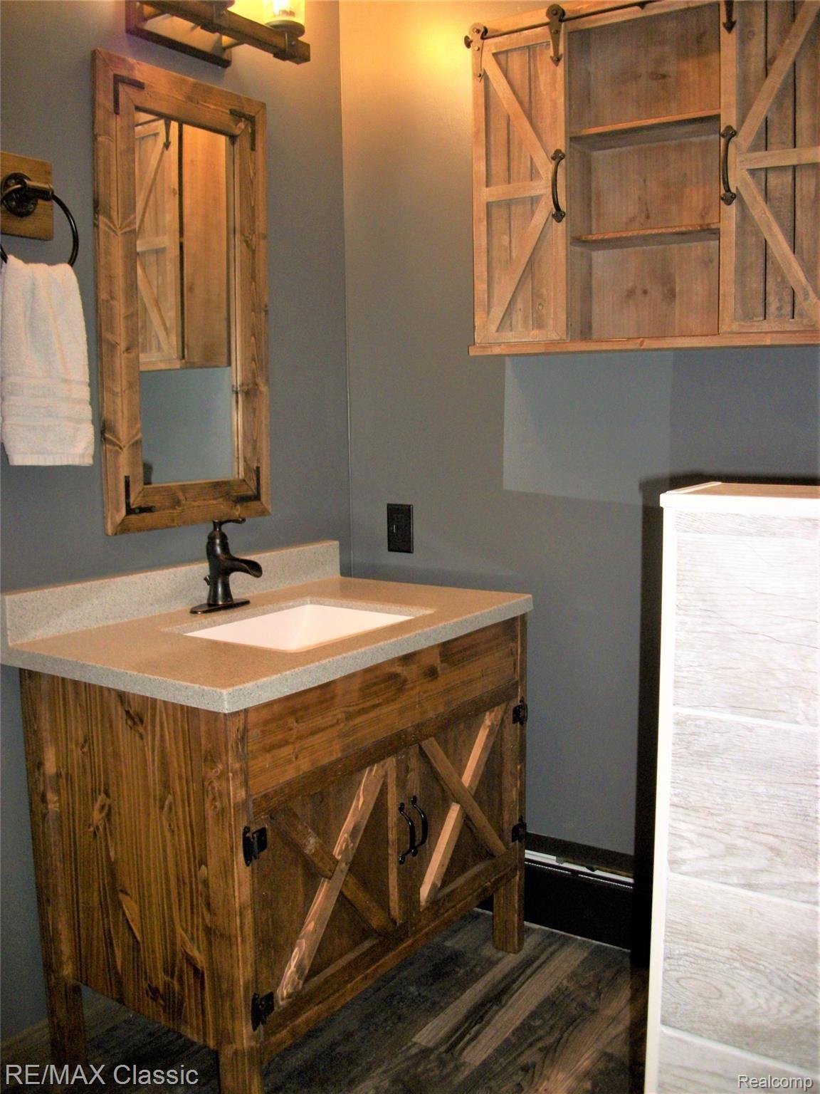 13813 Webster Road Bath, MI 48808 - Photo 18 of 31 105_3821.jpg