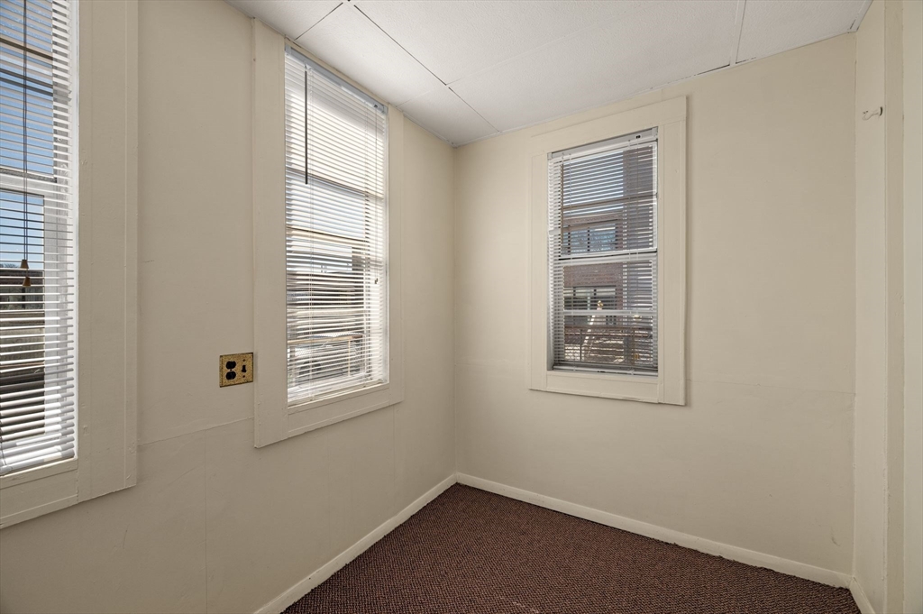 39 Mason Street Salem, MA 01970 - Photo 17 of 42