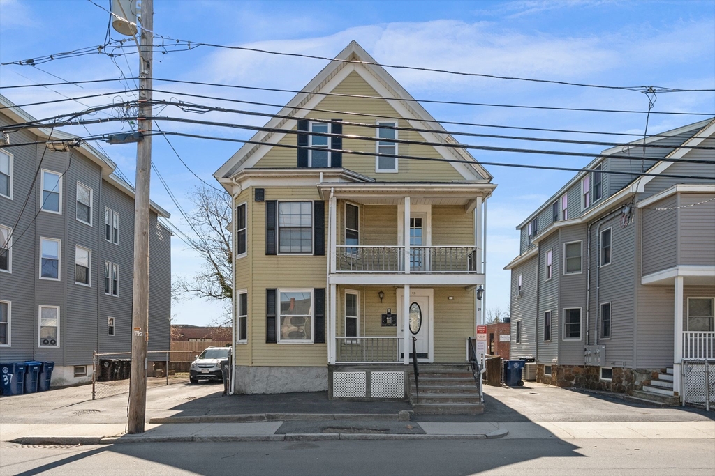 39 Mason Street Salem, MA 01970 - Photo 2 of 42
