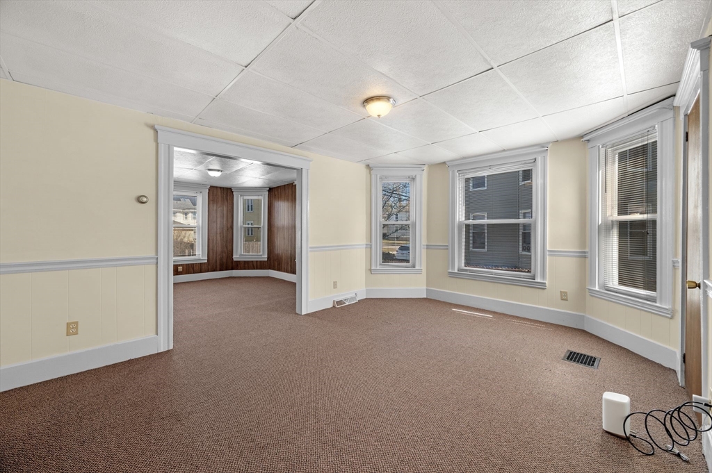 39 Mason Street Salem, MA 01970 - Photo 8 of 42
