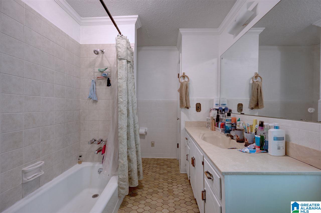 709 Lual Drive Birmingham, AL 35217 - Photo 14 of 23