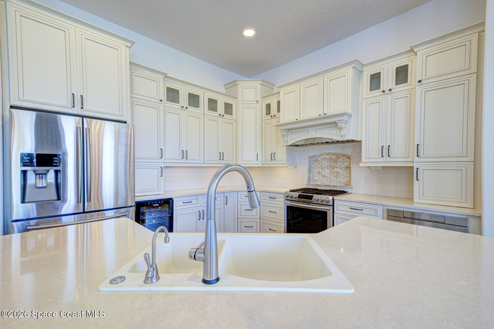 4070 Stoney Point Road Melbourne, FL 32940 - Photo 14 of 78 kitchen view from breakfast bar