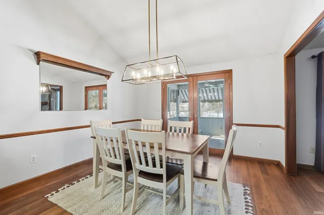 $259,900 | 723 Pinehurst Drive, Fort Wayne, IN 46815