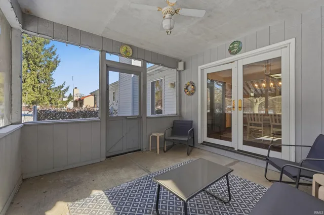 $259,900 | 723 Pinehurst Drive, Fort Wayne, IN 46815