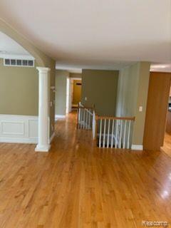 5883 Clarkston Road Clarkston, MI 48348 - Photo 8 of 21 Gallery Image 8