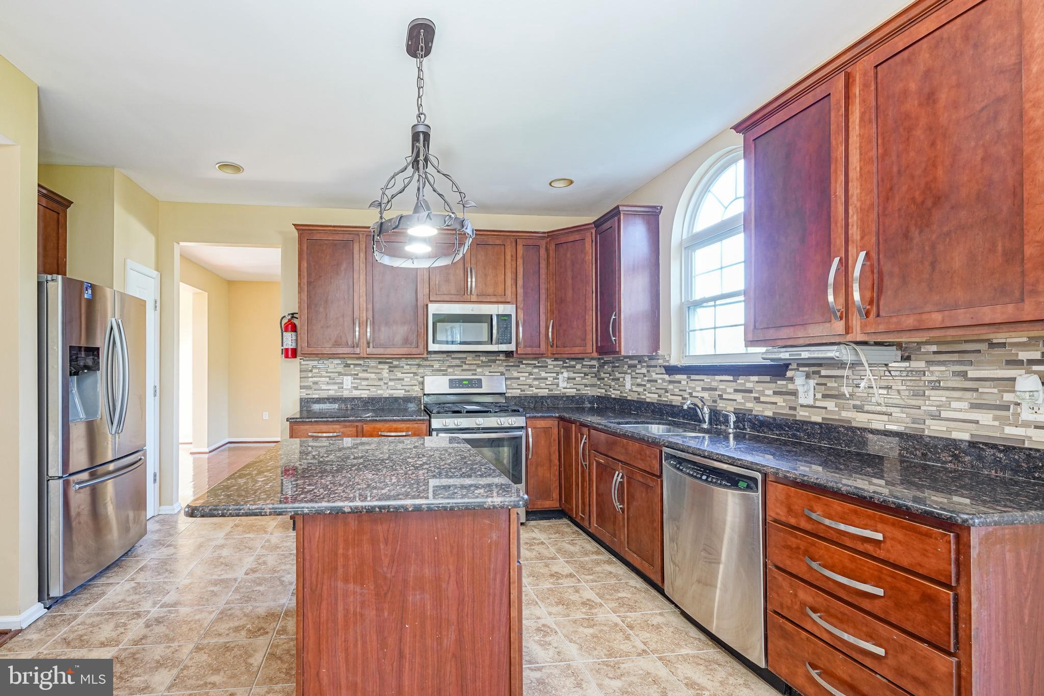 13 Howard Street Carneys Point, NJ 08069 - Photo 9 of 56 Gallery Image 9