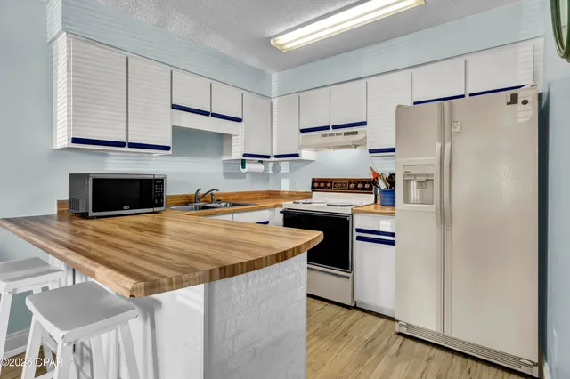 $200,000 | 506 East El Centro Boulevard, Unit 506B, Panama City Beach, FL 32413