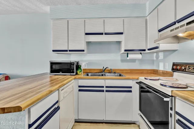 $200,000 | 506 East El Centro Boulevard, Unit 506B, Panama City Beach, FL 32413
