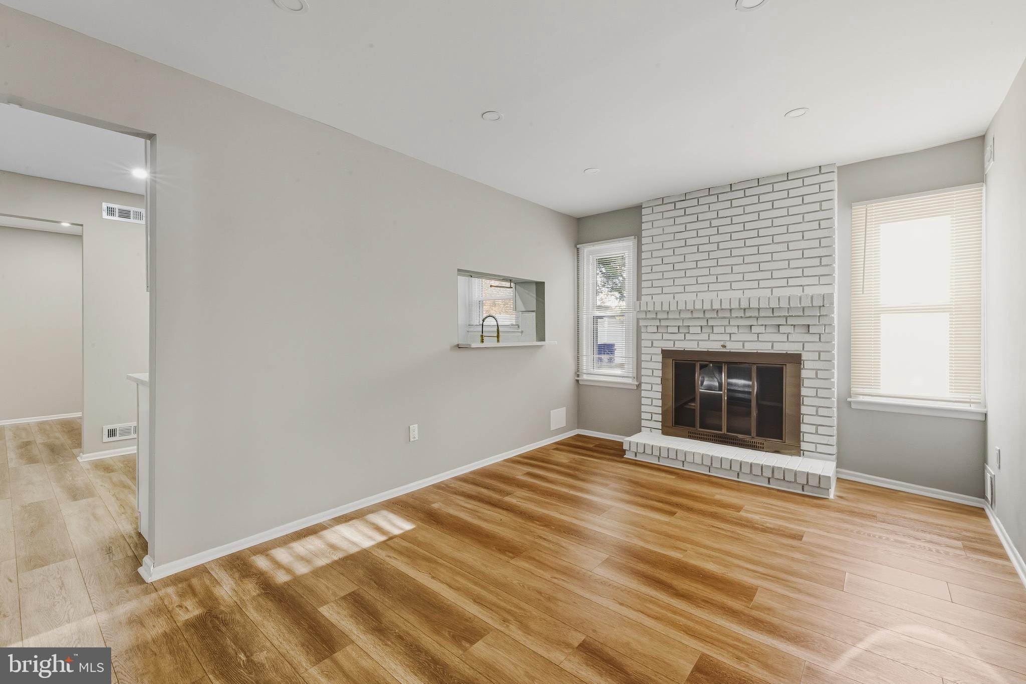 18 Madison Street Swedesboro, NJ 08085 - Photo 6 of 26 Family Room