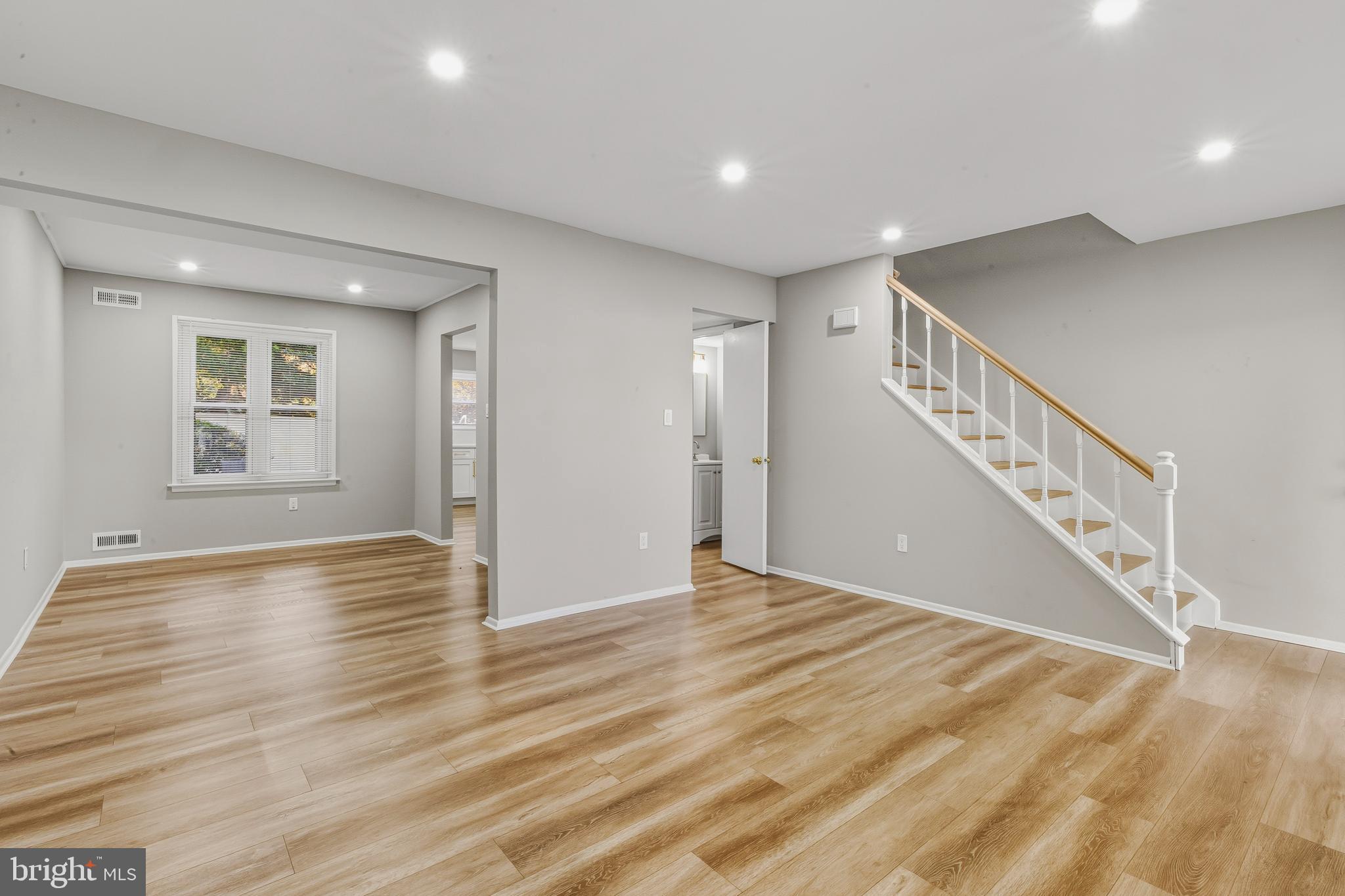 18 Madison Street Swedesboro, NJ 08085 - Photo 8 of 26 Living Room