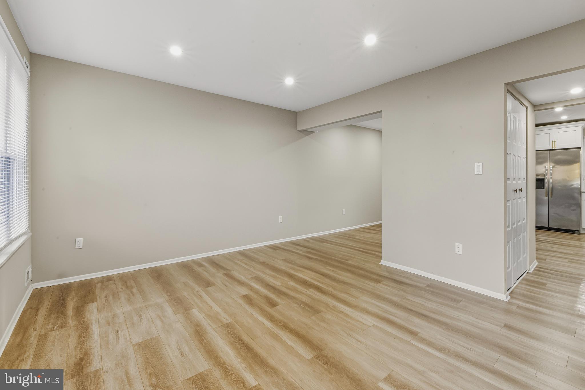 18 Madison Street Swedesboro, NJ 08085 - Photo 10 of 26 Living Room