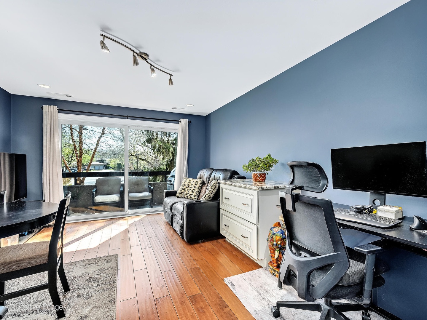 1401 Burr Oak Road, Unit 114B Hinsdale, IL 60521 - Photo 10 of 40 a view of a workspace with furniture and a window