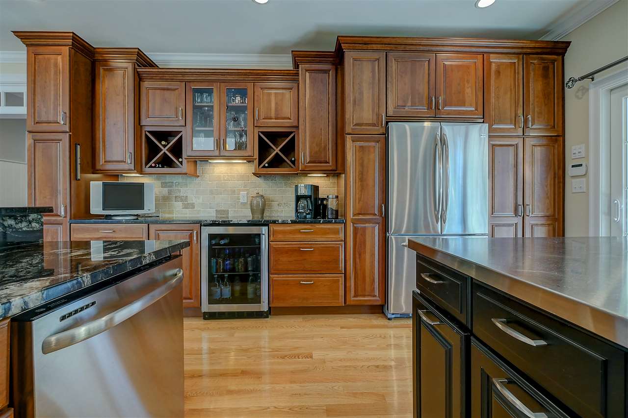 174 Shannon Road Salem, NH 03079 - Photo 11 of 40