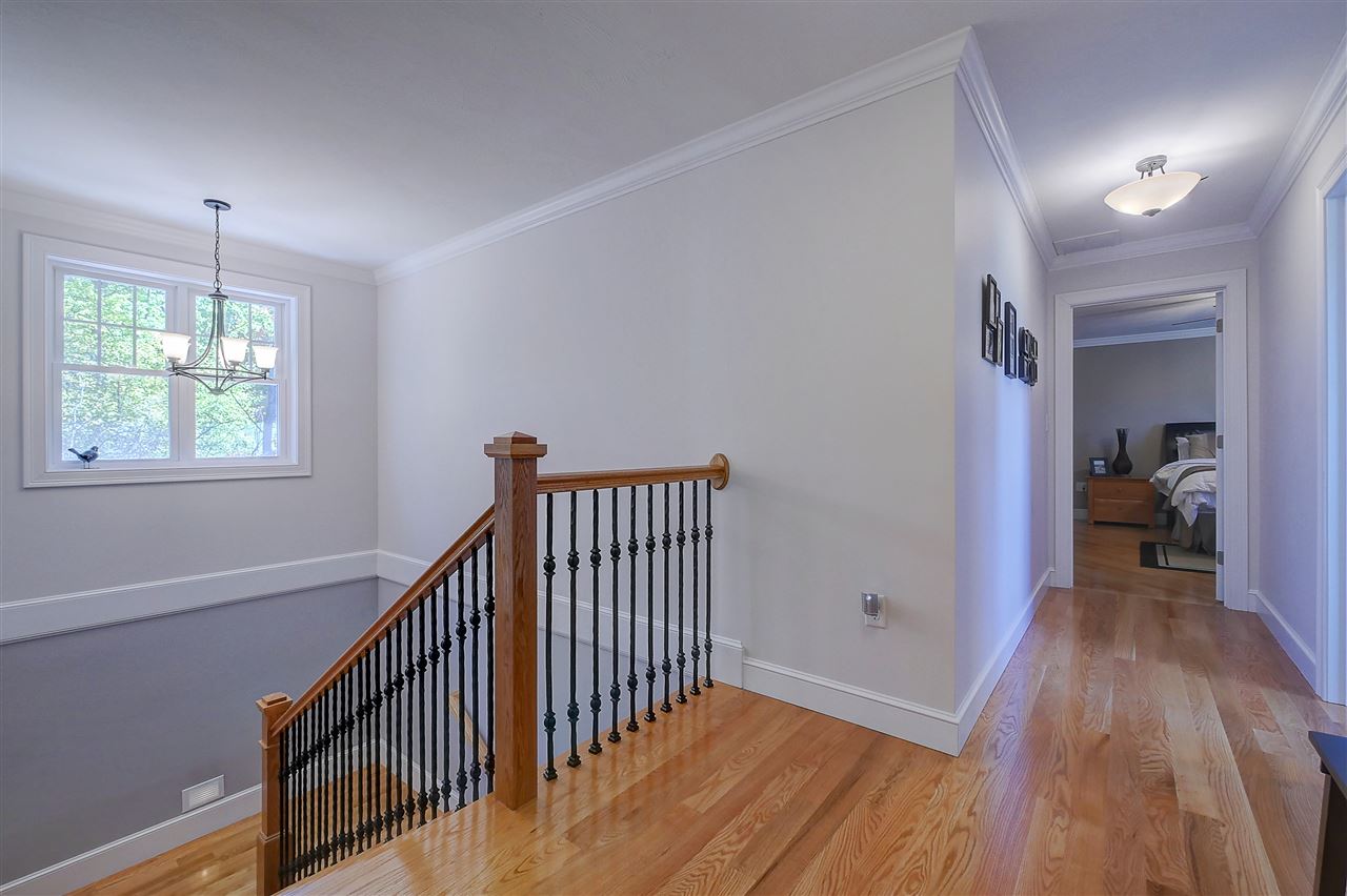 174 Shannon Road Salem, NH 03079 - Photo 16 of 40