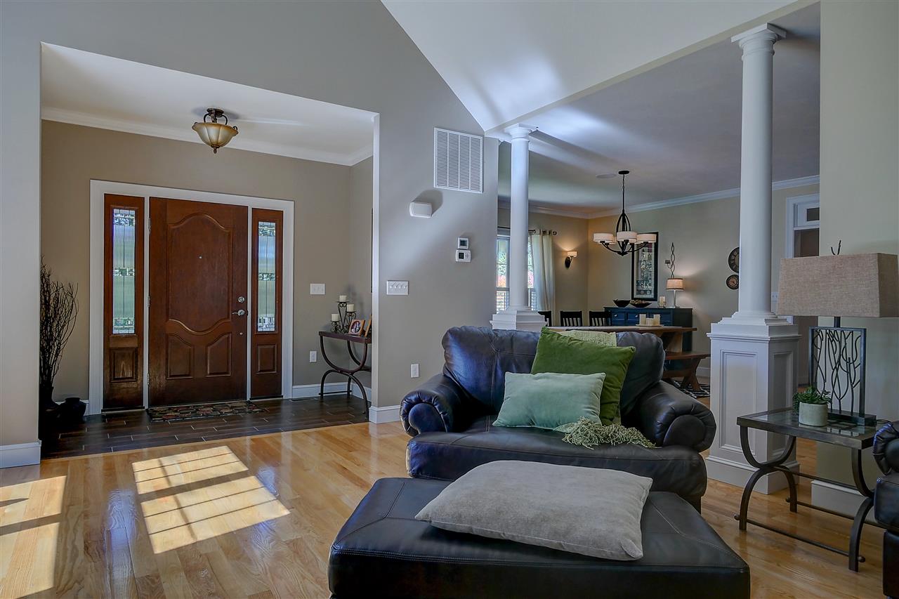 174 Shannon Road Salem, NH 03079 - Photo 6 of 40