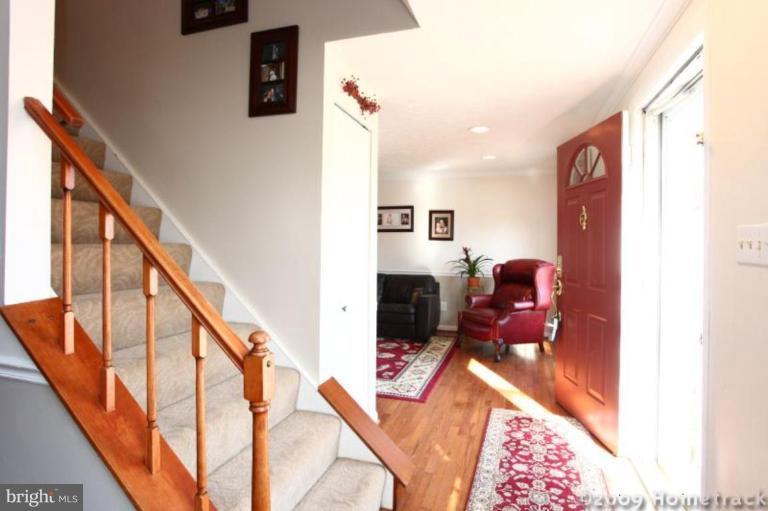 4 Roxburgh Court Nottingham, MD 21236 - Photo 2 of 23 Entrance / Foyer