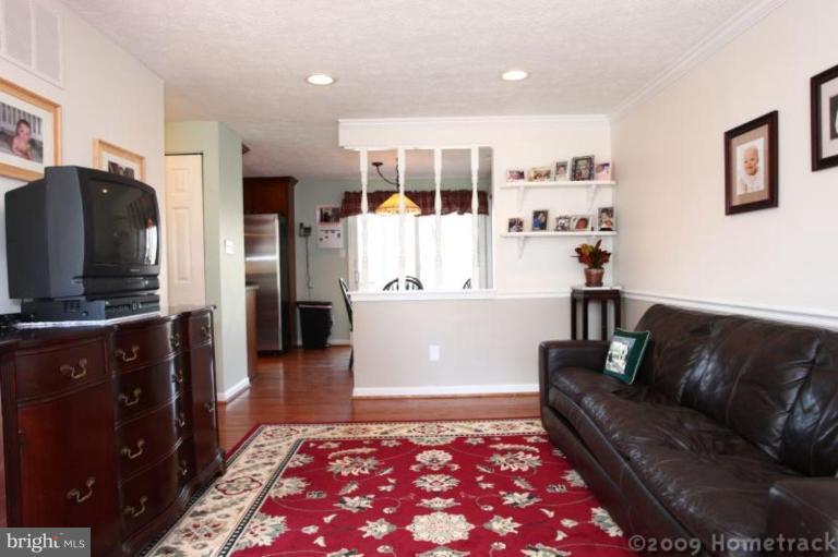4 Roxburgh Court Nottingham, MD 21236 - Photo 11 of 23 Family Room