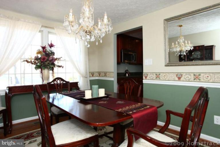 4 Roxburgh Court Nottingham, MD 21236 - Photo 6 of 23 Dining Room