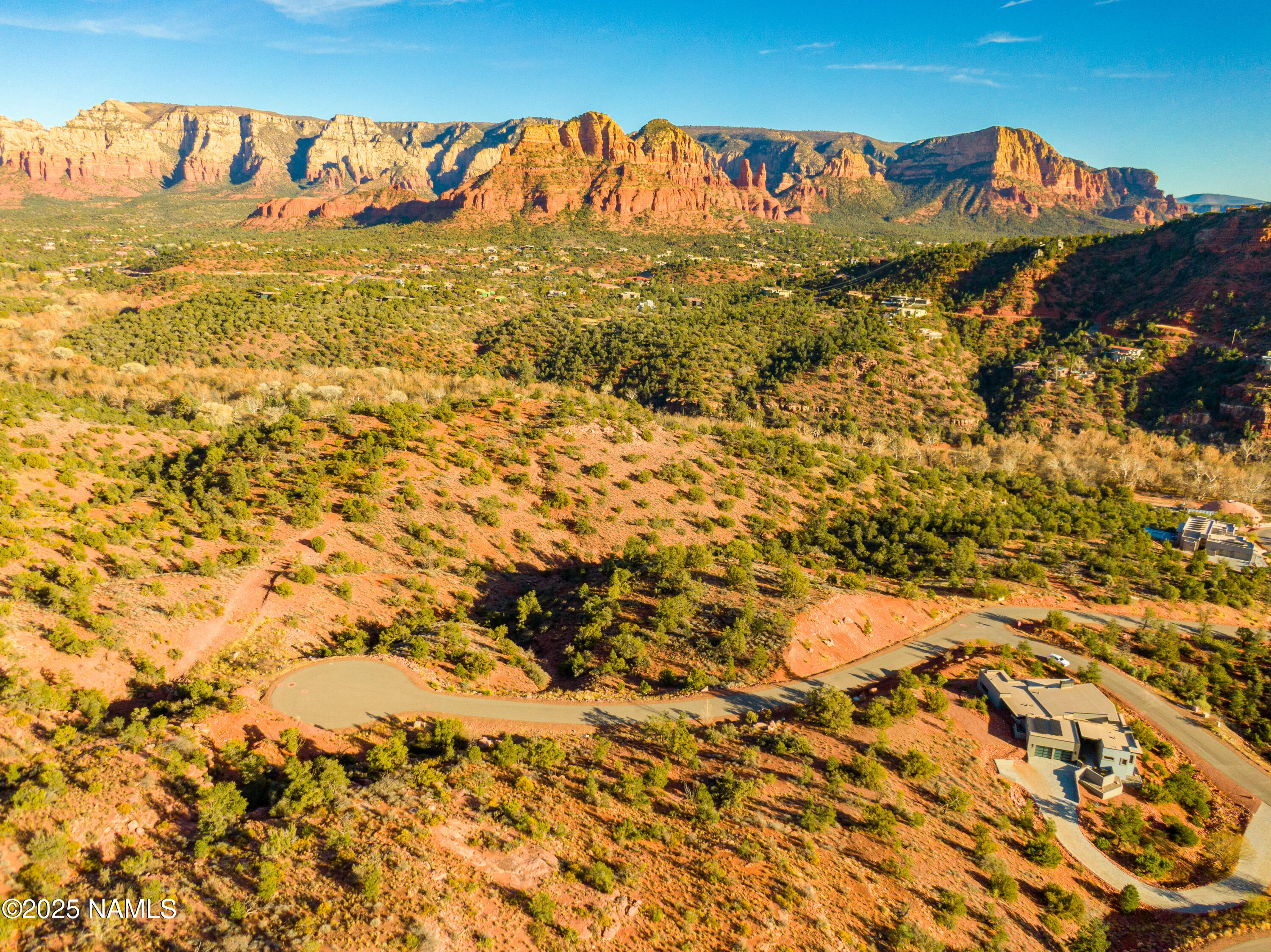 140 Hilltop Road, Unit 14 Sedona, AZ 86336 - Photo 6 of 12 a view of a field