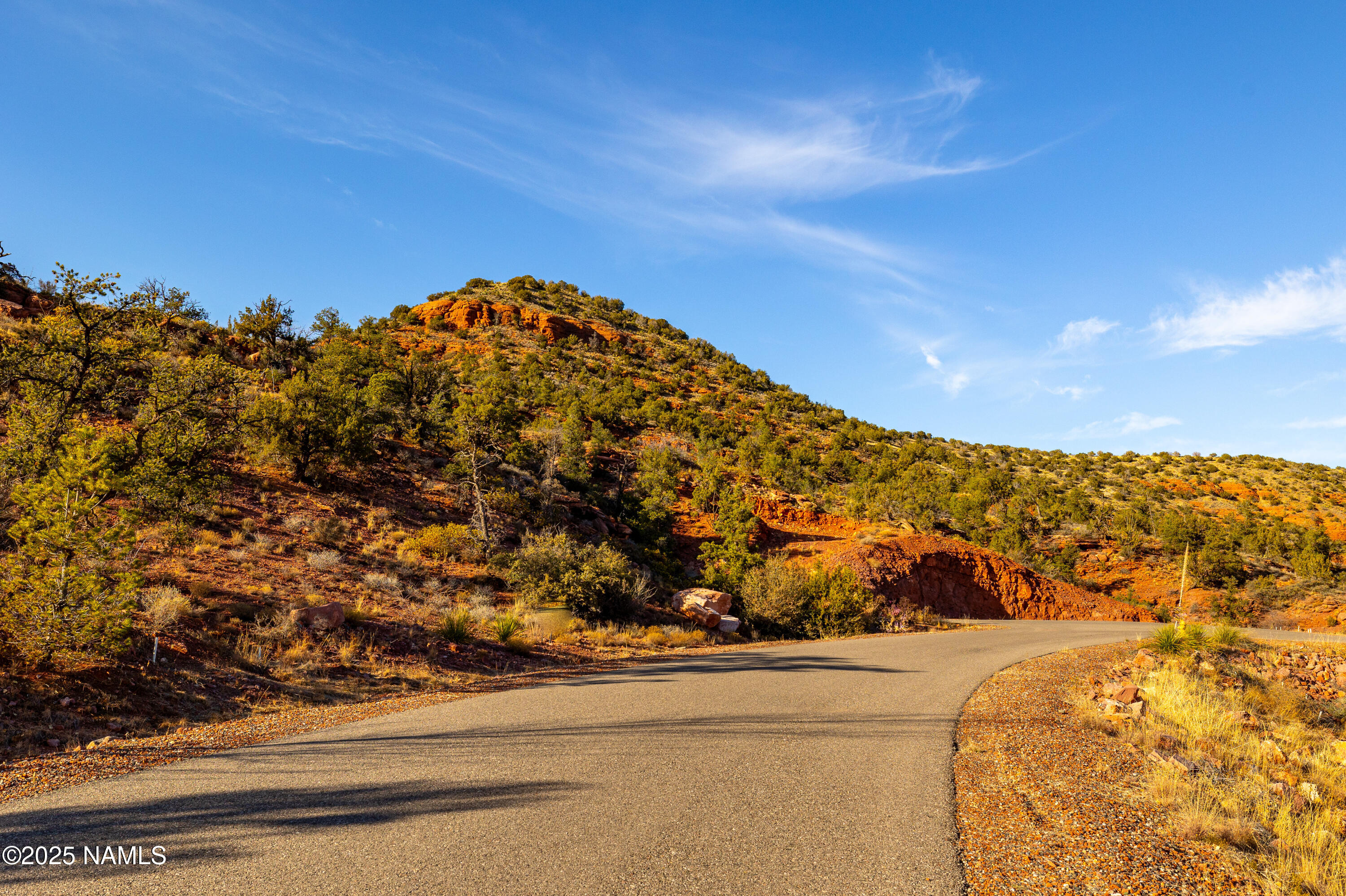 140 Hilltop Road, Unit 14 Sedona, AZ 86336 - Photo 8 of 12 a view of a large building