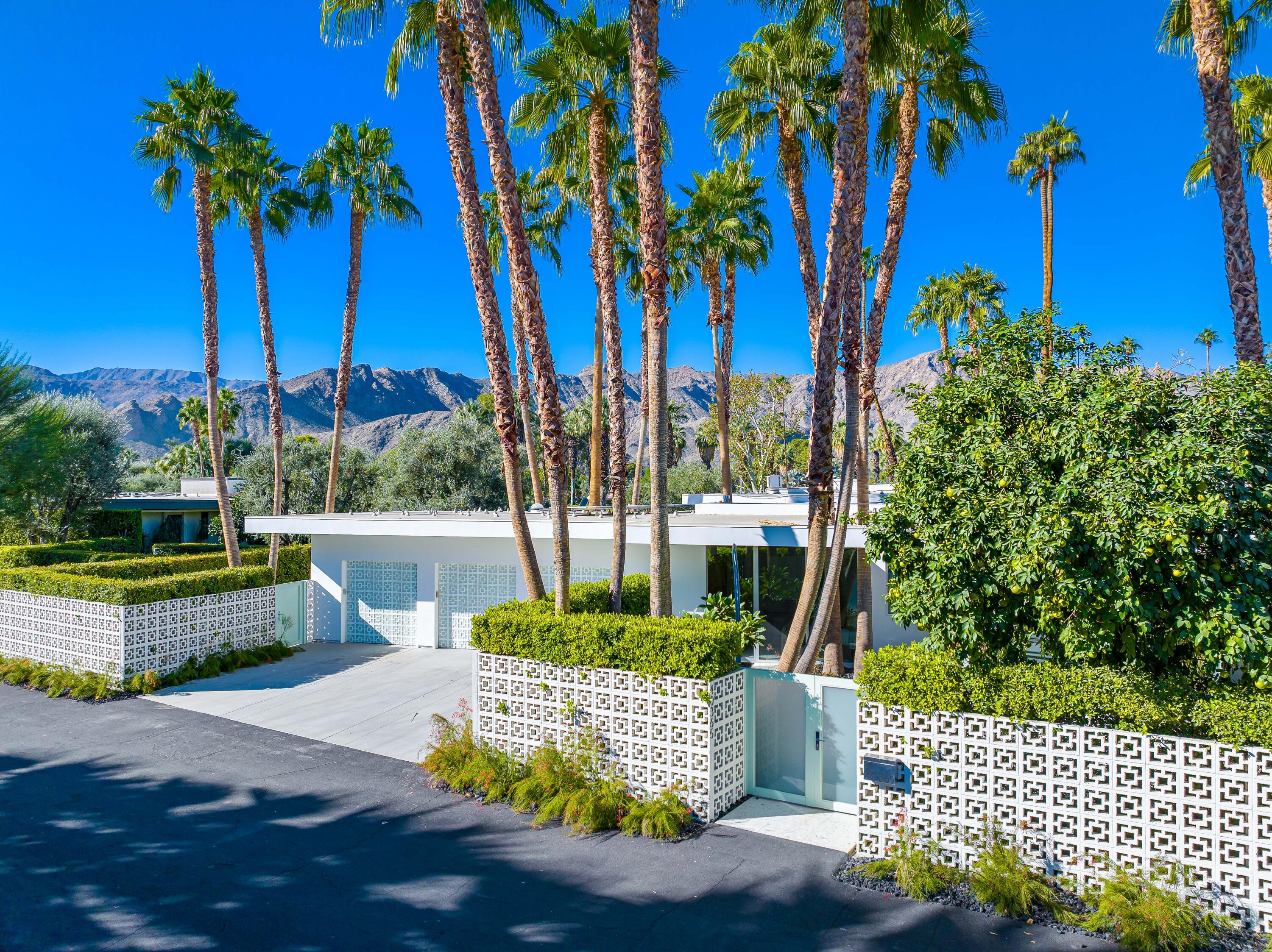 40365 Sand Dune Road Rancho Mirage, CA 92270 - Photo 3 of 70 5-print-CB_Sand_OPMG_1023_005