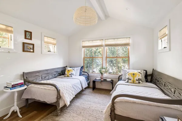 $55,000 | 264 Kings Point Road, East Hampton, NY 11937