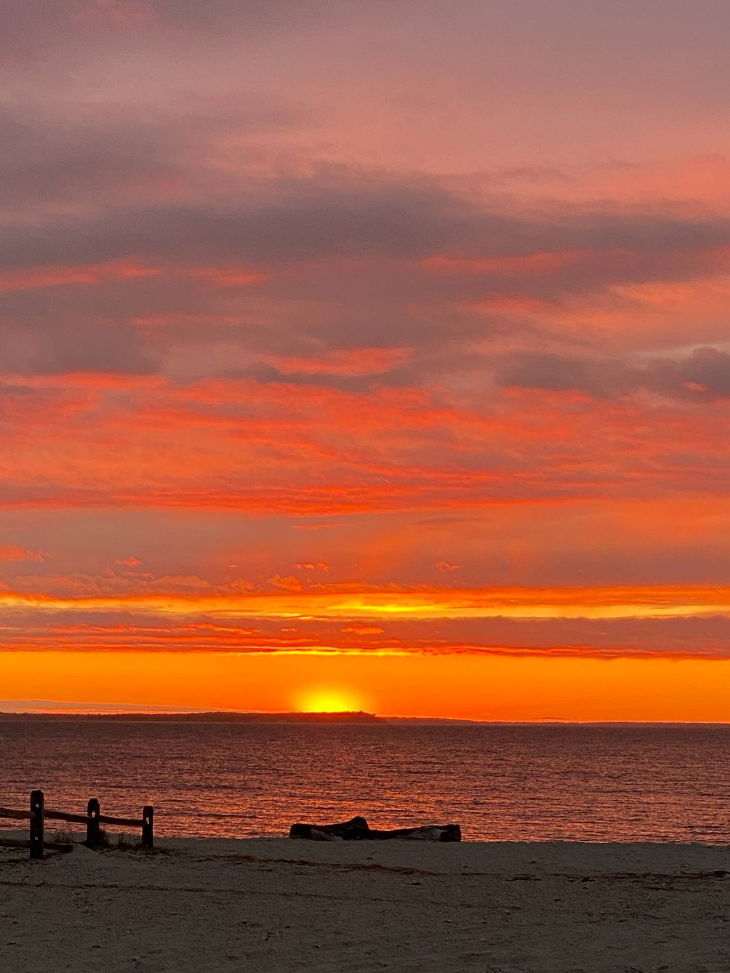 264 Kings Point Road East Hampton, NY 11937 - Photo 29 of 30 a view of an ocean